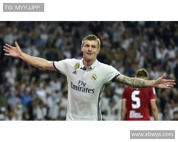 足球史上因恶意犯规和暴力行为而闻名的黑脚球星及其争议人生 足球史上因恶意犯规和暴力行为而闻名的黑脚球星及其争议人生